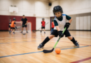 Hockey boule : le printemps qui fait bouger les jeunes au Pavillon Sportif